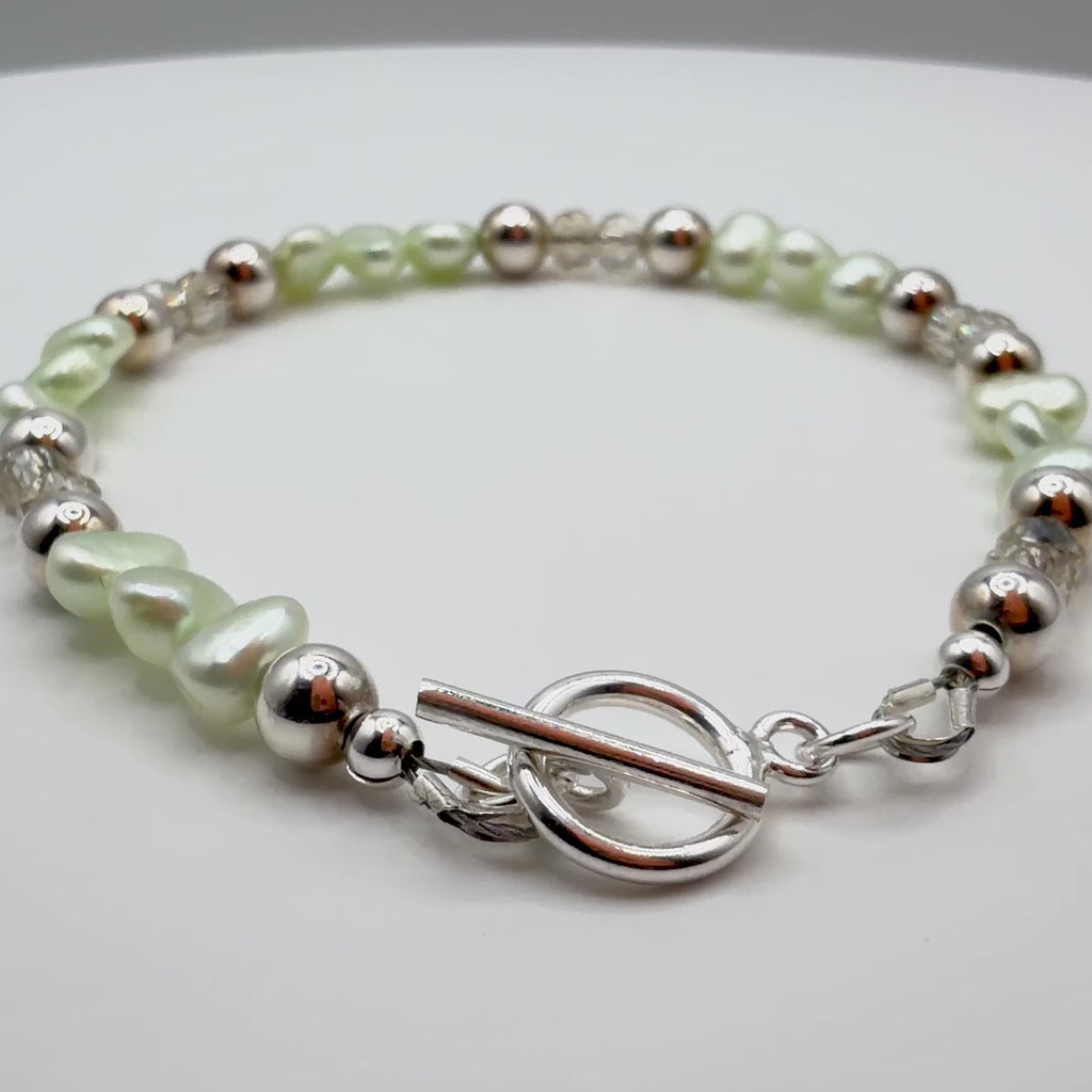 Green Pearl Bracelet